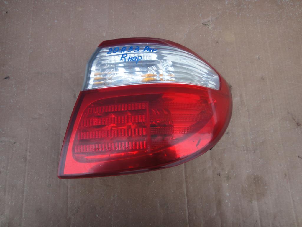 NISSAN CEFIRO (A33) 1999-2006 для Фонарь задний правый