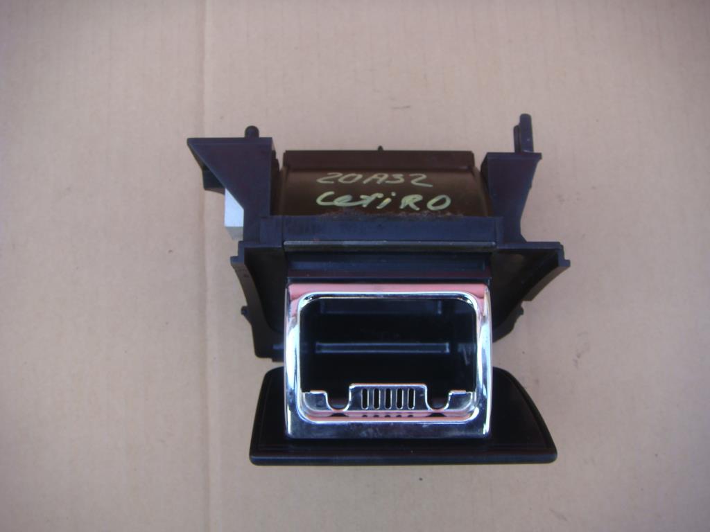 NISSAN CEFIRO (A32) 1994-1999 для Пепельница