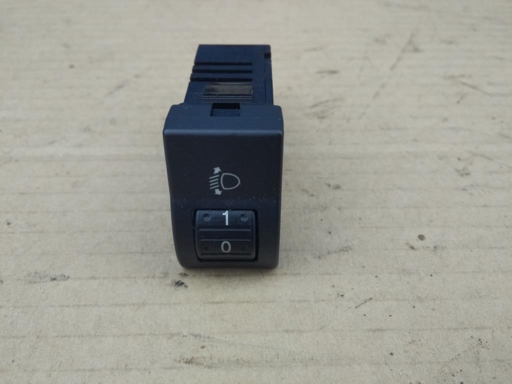 MAZDA 3 (BK) 2003-2009 для Кнопка корректора фар