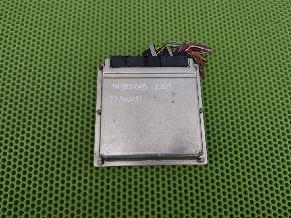 MERCEDES-BENZ W203 2000-2006 для Блок управления двигателем (мозги)