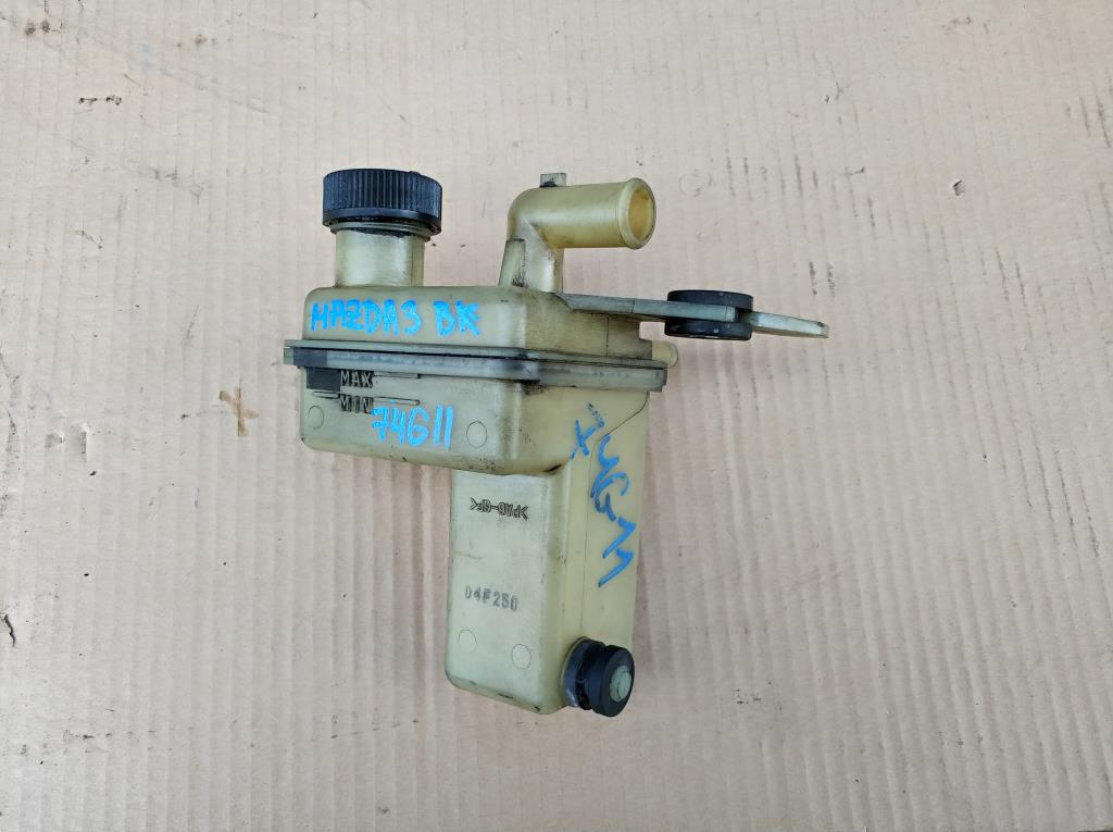 MAZDA 3 (BK) 2003-2009 для Бачок ГУР