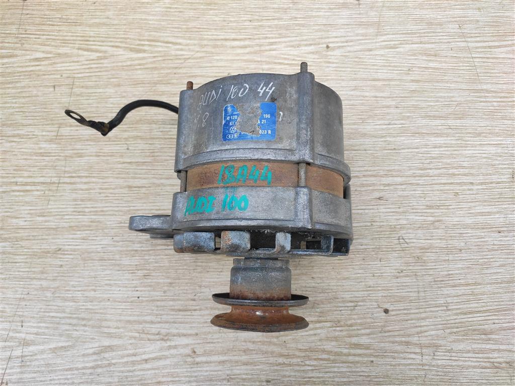 AUDI 100 (44) 1983-1991 для Генератор