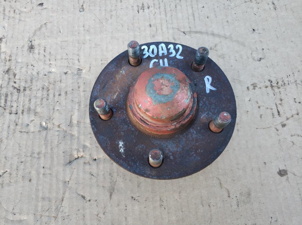 NISSAN MAXIMA (A32) 1994-2000 для Ступица задняя