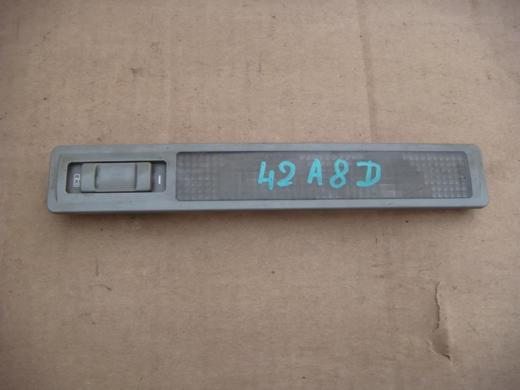 AUDI A8 (D2) 1994-2003 для Плафон освещения салона