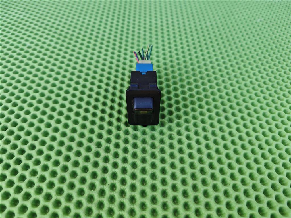 MITSUBISHI PAJERO 1982-1990 для Кнопка аварийной сигнализации