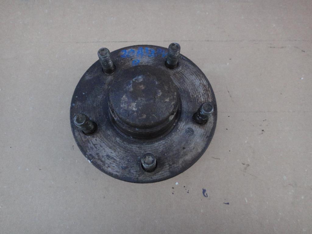 NISSAN CEFIRO (A33) 1999-2006 для Ступица задняя