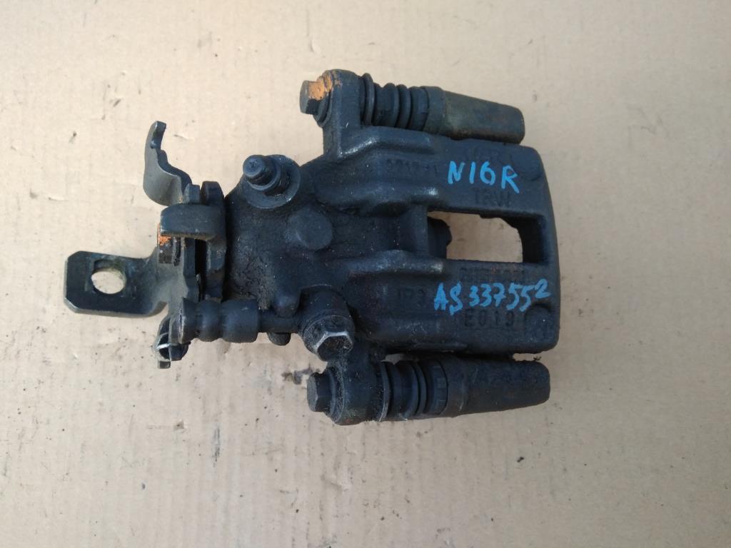 NISSAN ALMERA (N16) 2000-2006 для Суппорт задний правый