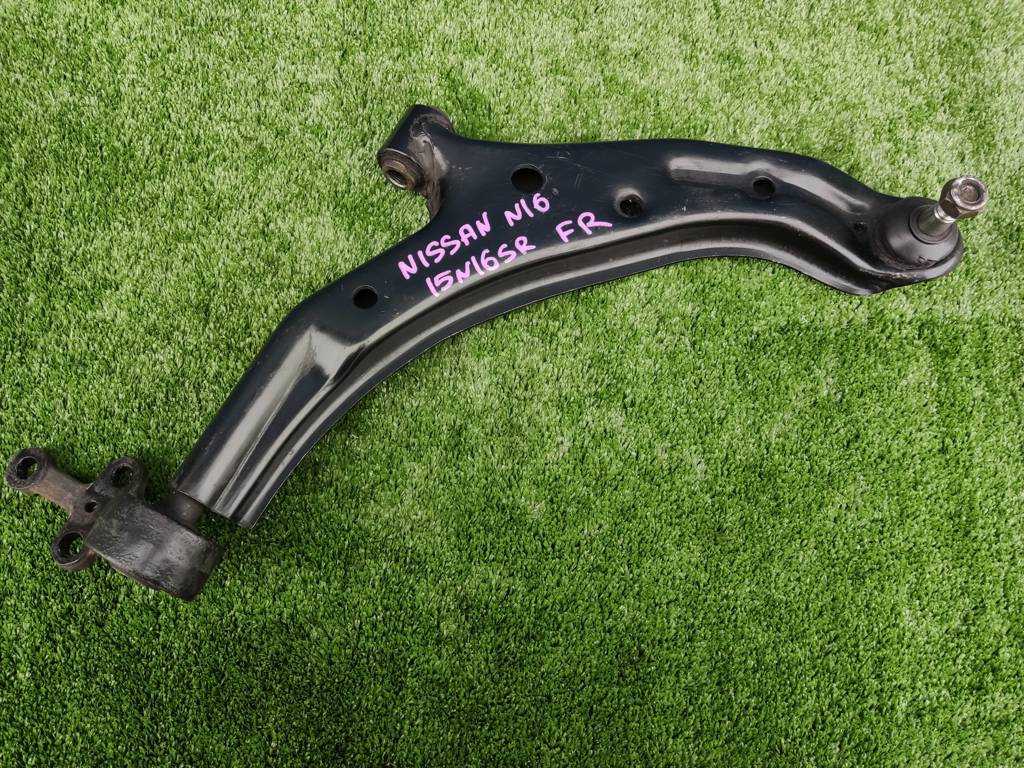 NISSAN ALMERA (N16) 2000-2006 для Рычаг передний правый