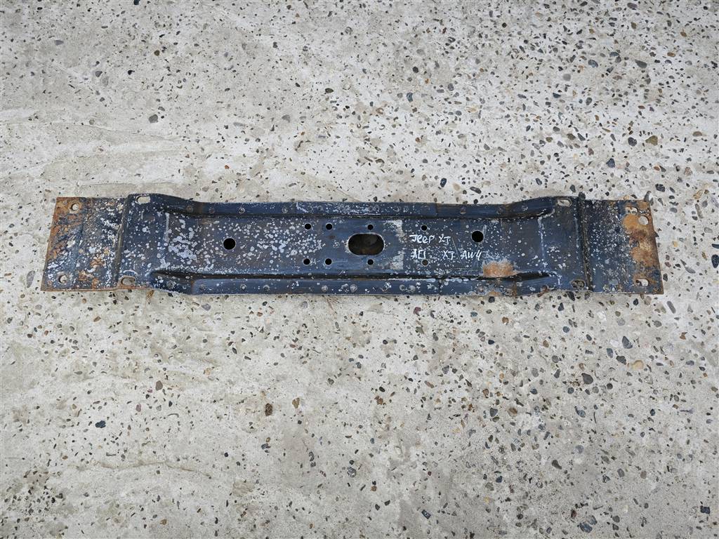 JEEP CHEROKEE (XJ) 1984-1990 для Траверса кпп