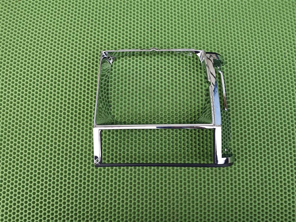 JEEP CHEROKEE (XJ) 1984-1990 для Облицовка (рамка) фары