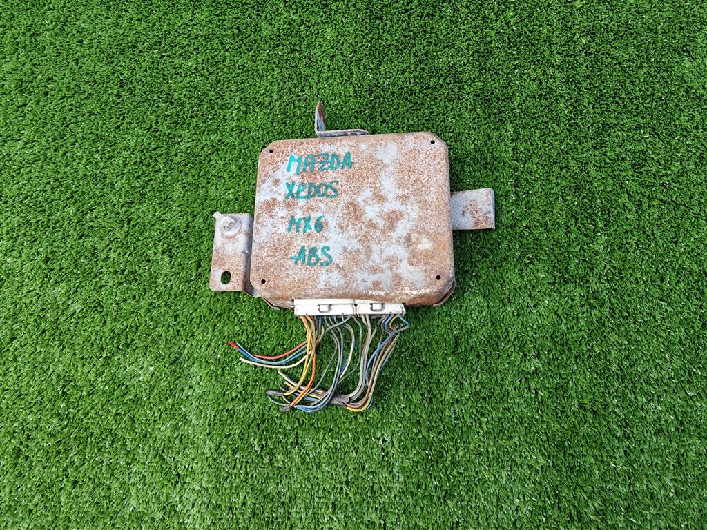 MAZDA XEDOS 6 1992-1999 для Блок управления ABS