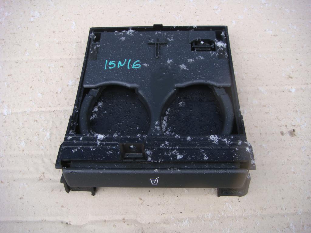 NISSAN ALMERA (N16) 2000-2006 для Подстаканник