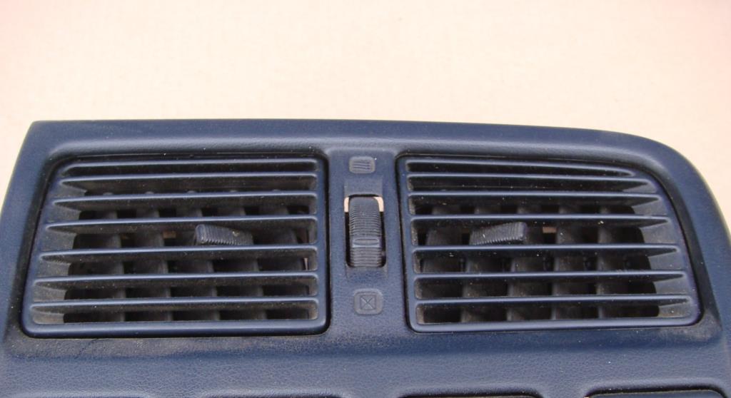 NISSAN ALMERA (N15) 1995-2000 для Дефлектор воздушный