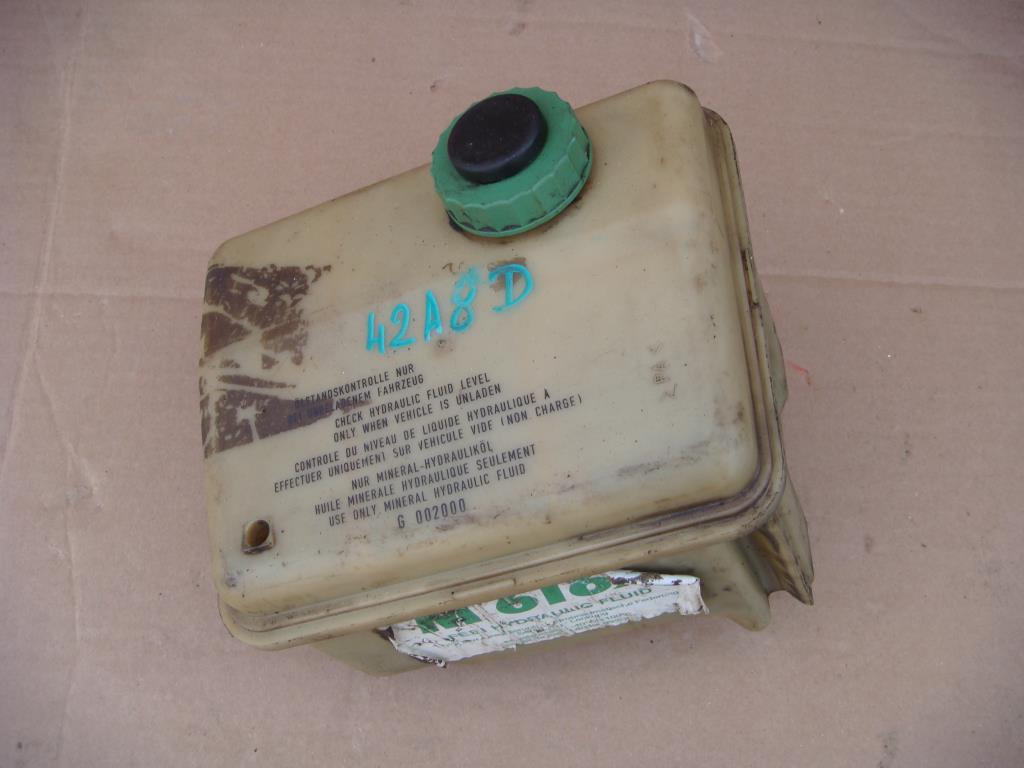 AUDI A8 (D2) 1994-2003 для Бачок ГУР