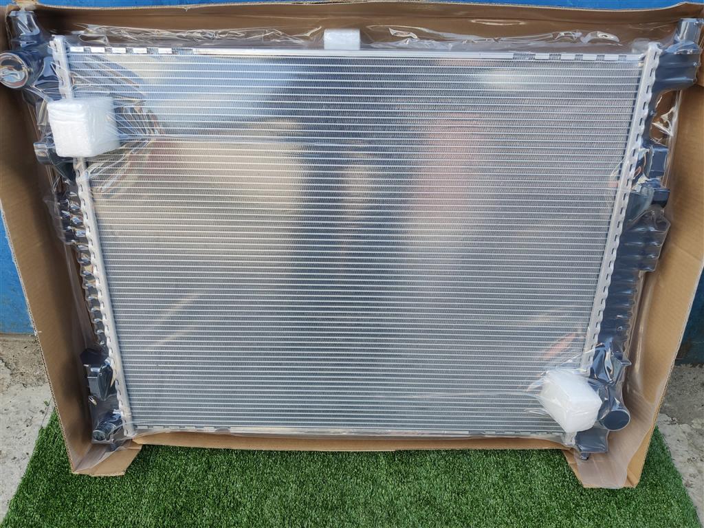 JEEP GRAND CHEROKEE (WK2) 2010- для Радиатор охлаждения