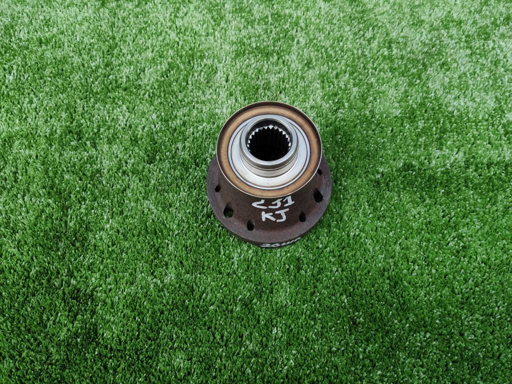 JEEP LIBERTY (KJ) 2002-2006 для Фланец