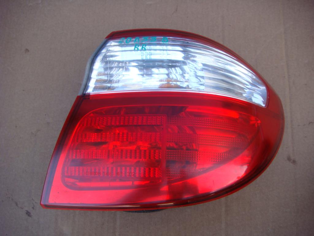 NISSAN MAXIMA (A33) 1999-2006 для Фонарь задний правый