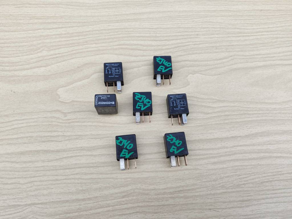 JEEP GRAND CHEROKEE (ZJ) 1993-1998 для Реле