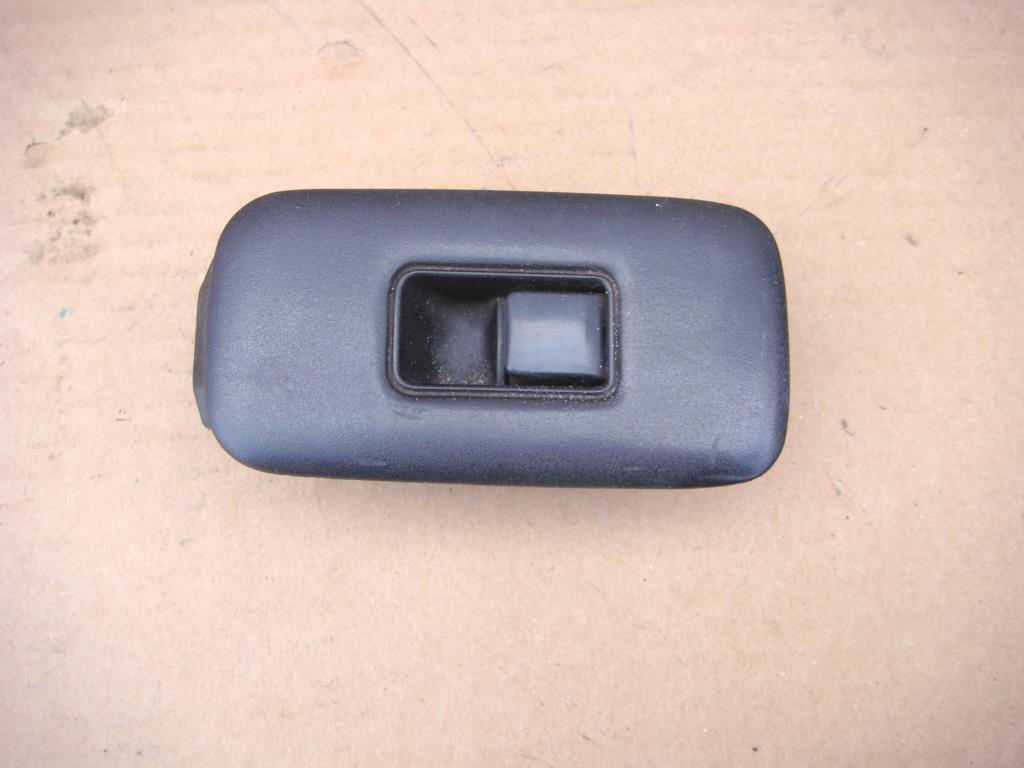 NISSAN CEFIRO (A32) 1994-1999 для Кнопка стеклоподъёмника