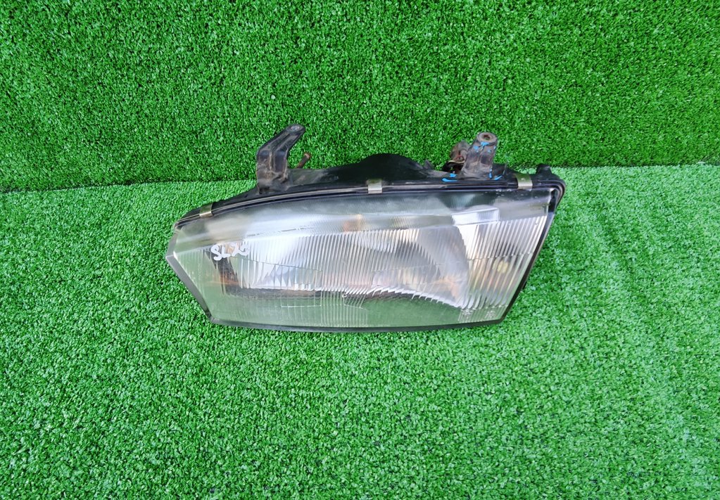 SUBARU LEGACY (B11) 1994-1998 для Фара левая