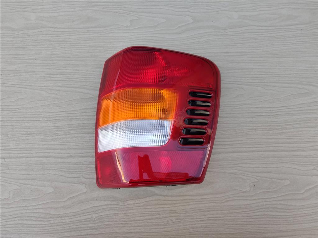 JEEP GRAND CHEROKEE (WJ) 1999-2004 для Фонарь задний правый