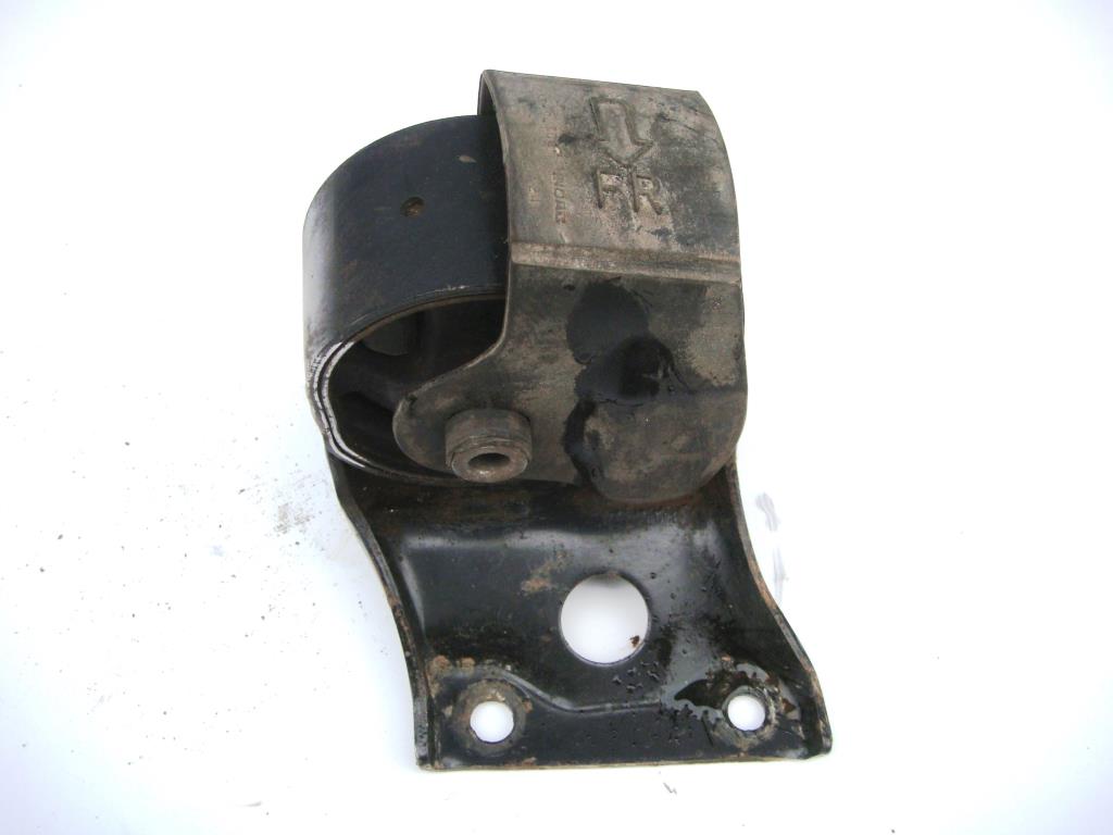 NISSAN ALMERA (N16) 2000-2006 для Опора КПП