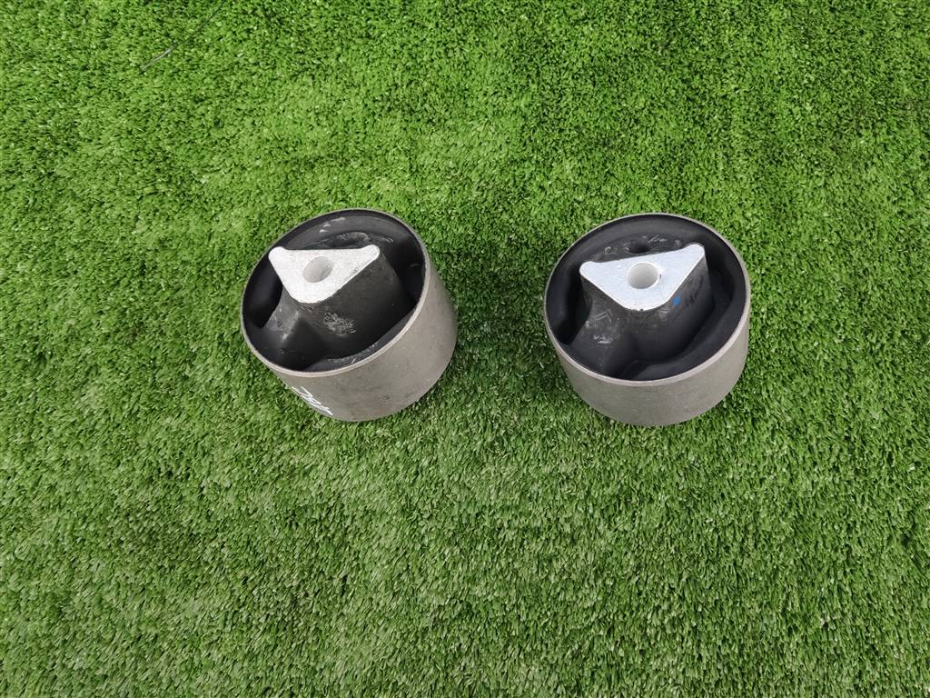 JEEP GRAND CHEROKEE (WJ) 1999-2004 для Сайлентблок опоры двигателя