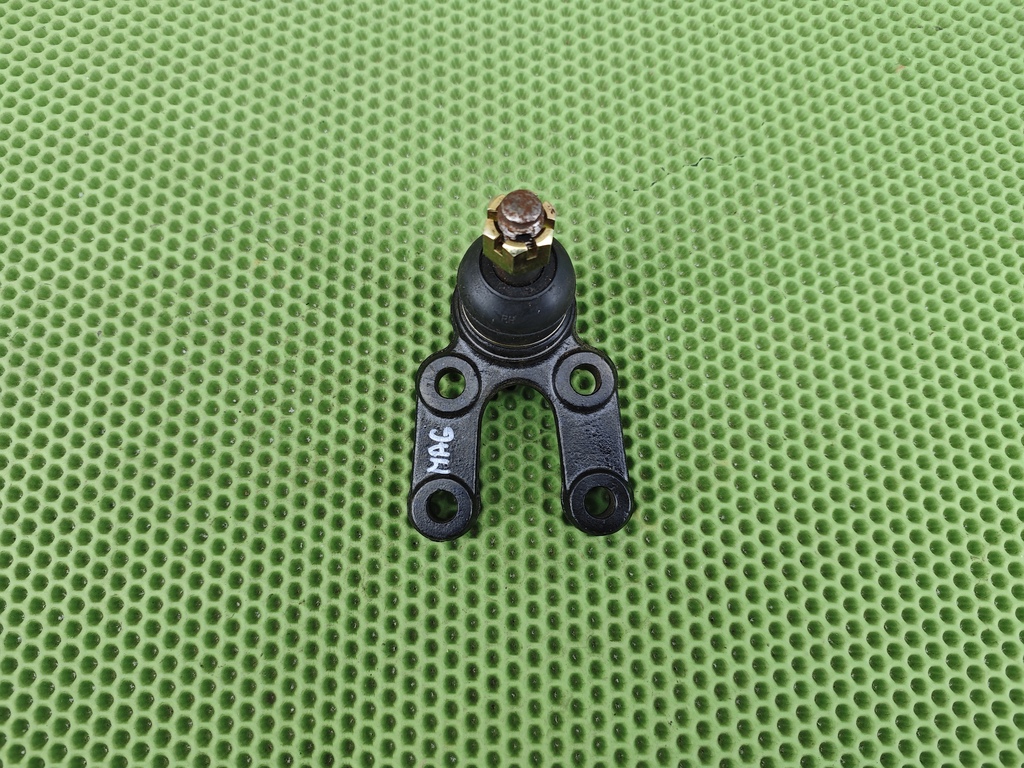 SsangYong Rexton для Опора шаровая