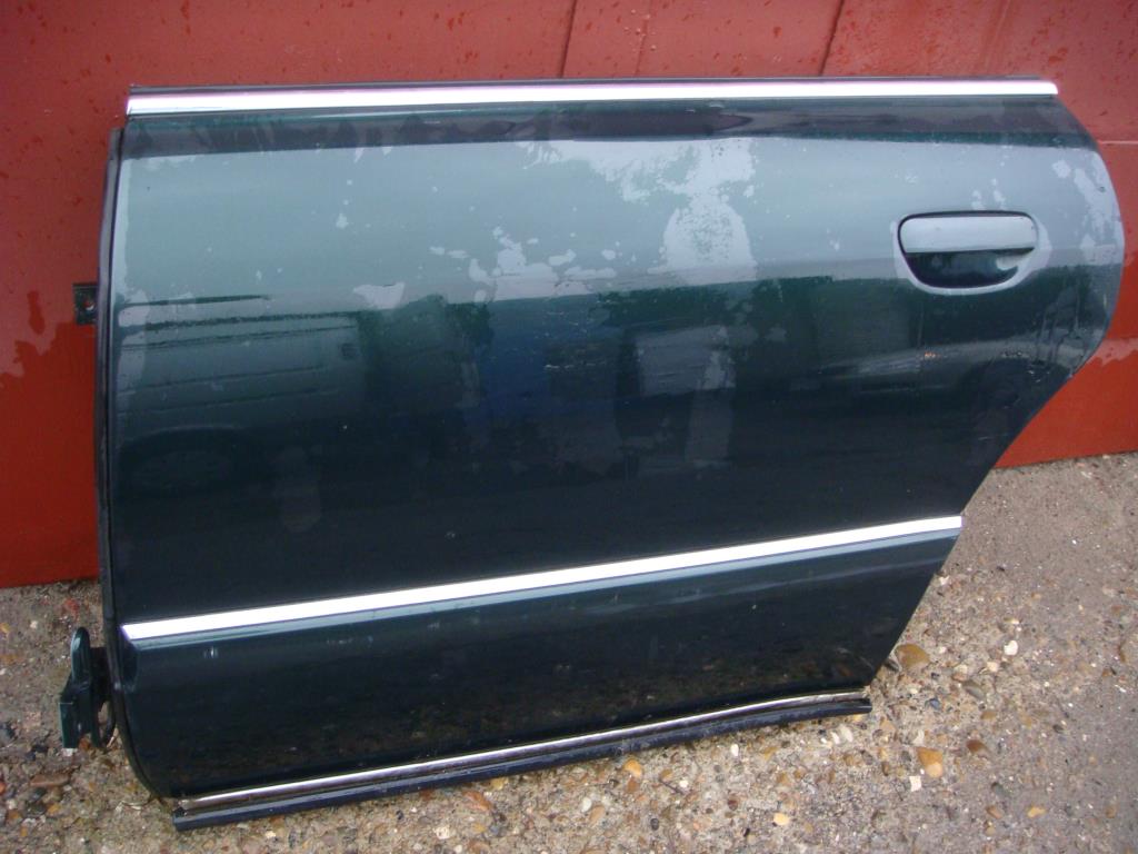 AUDI A8 (D2) 1994-2003 для Дверь задняя левая