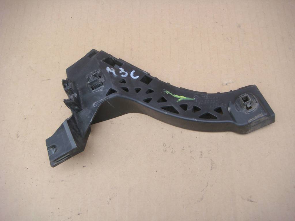 MAZDA 3 (BK) 2003-2009 для Кронштейн переднего бампера правый