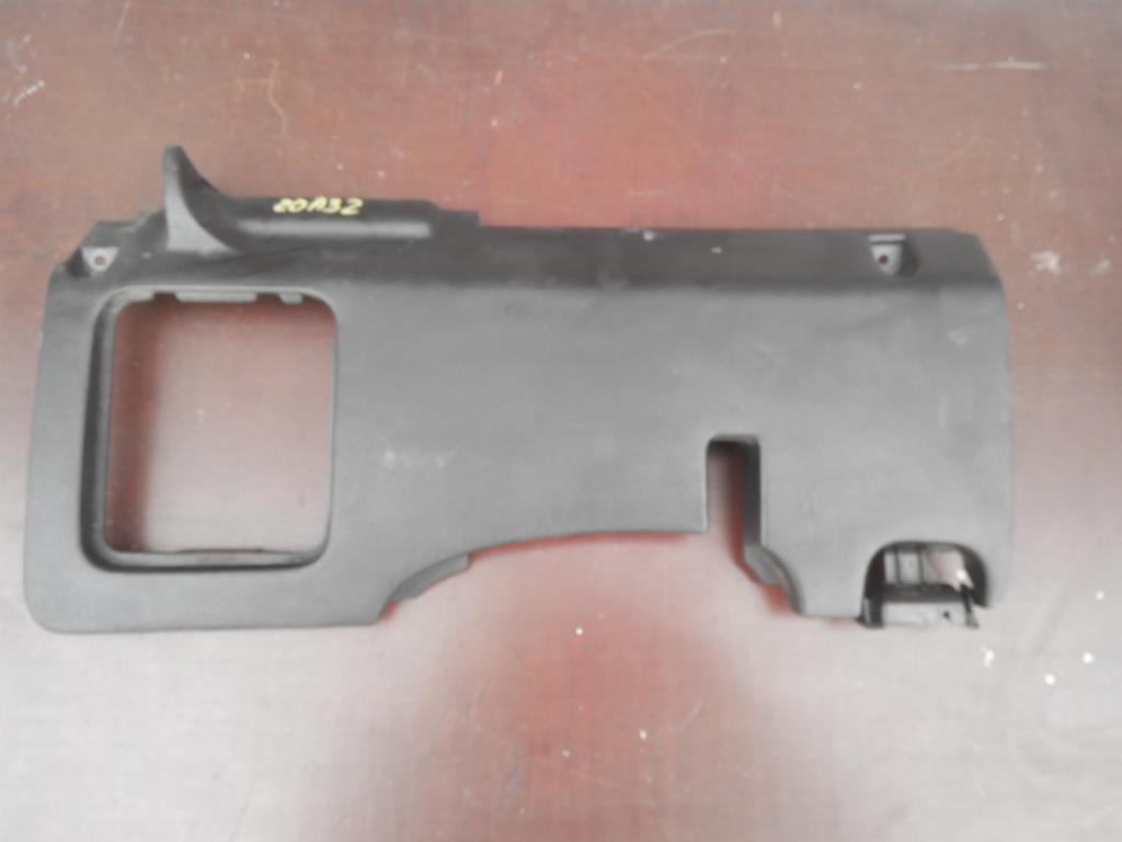 NISSAN CEFIRO (A32) 1994-1999 для Накладка на торпедо под руль