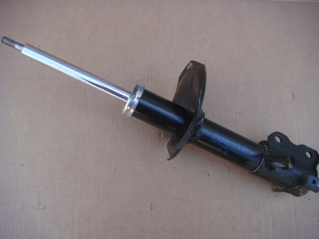 NISSAN CEFIRO (A33) 1999-2006 для Амортизатор подвески передний левый