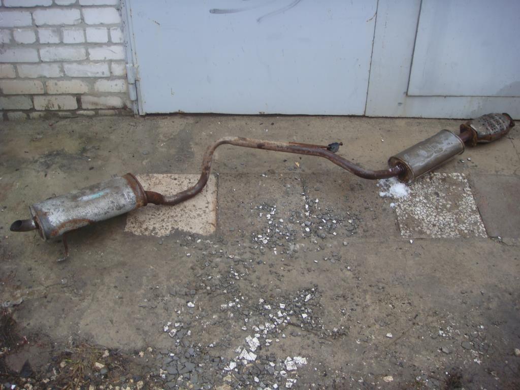 NISSAN ALMERA (N16) 2000-2006 для Глушитель (средняя часть)