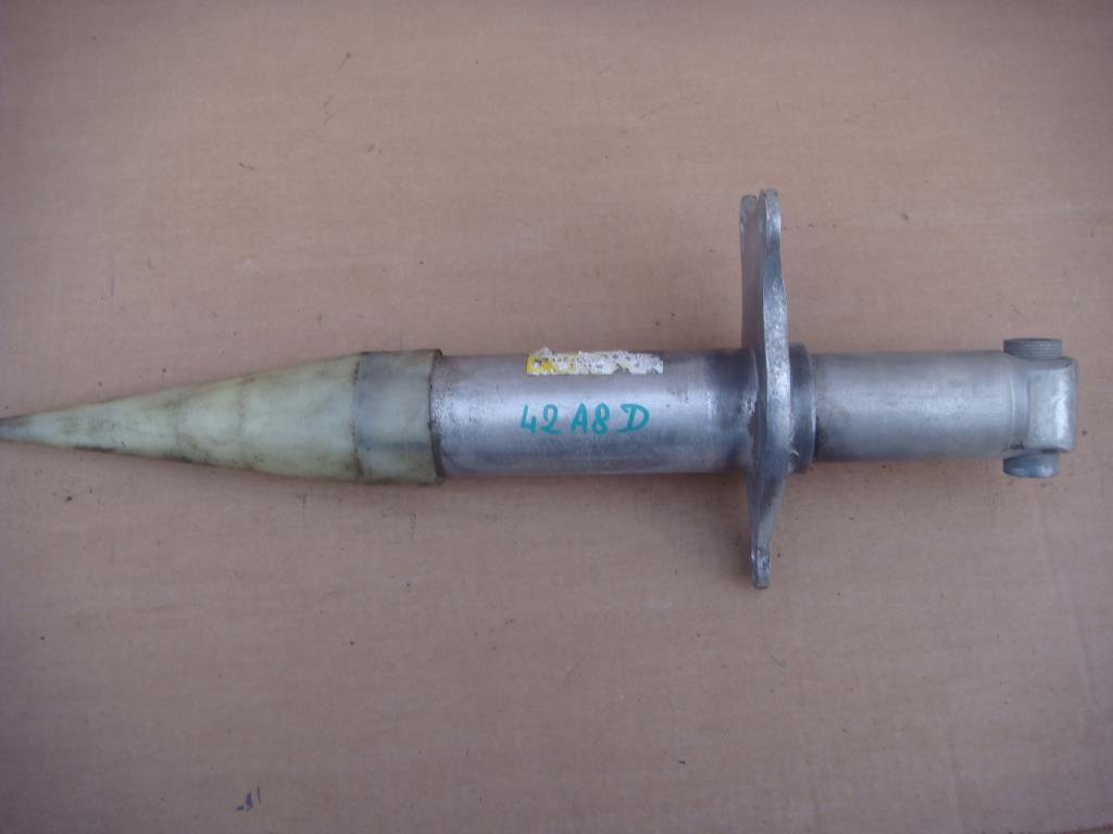 AUDI A8 (D2) 1994-2003 для Кронштейн усилителя переднего бампера