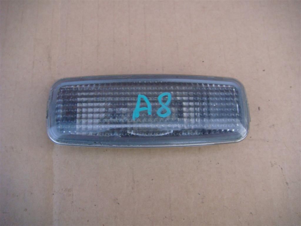 AUDI A8 (D2) 1994-2003 для Плафон освещения салона
