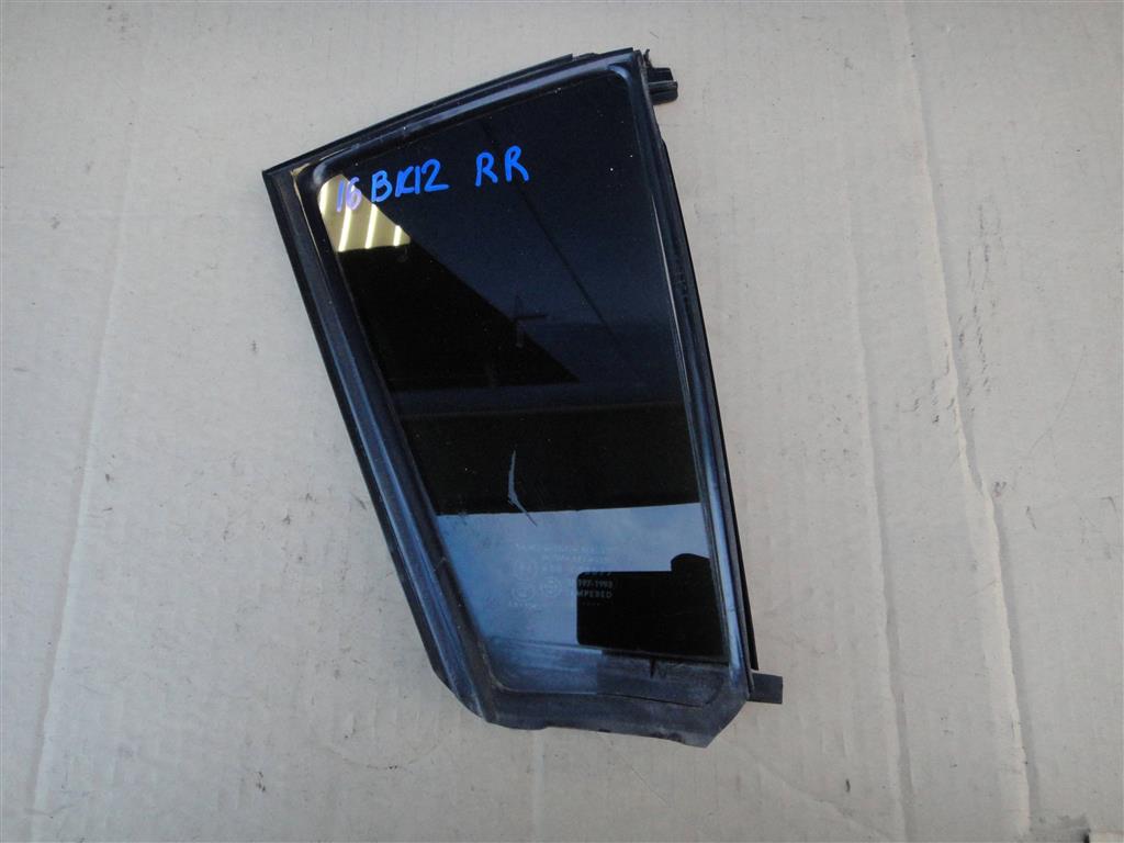 MAZDA 3 (BK) 2003-2009 для Стекло двери задней правой (форточка)