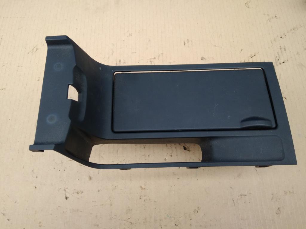 MAZDA 3 (BK) 2003-2009 для Бардачок (вещевой ящик)