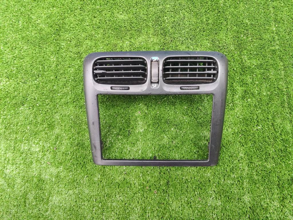 MAZDA XEDOS 6 1992-1999 для Дефлектор воздушный