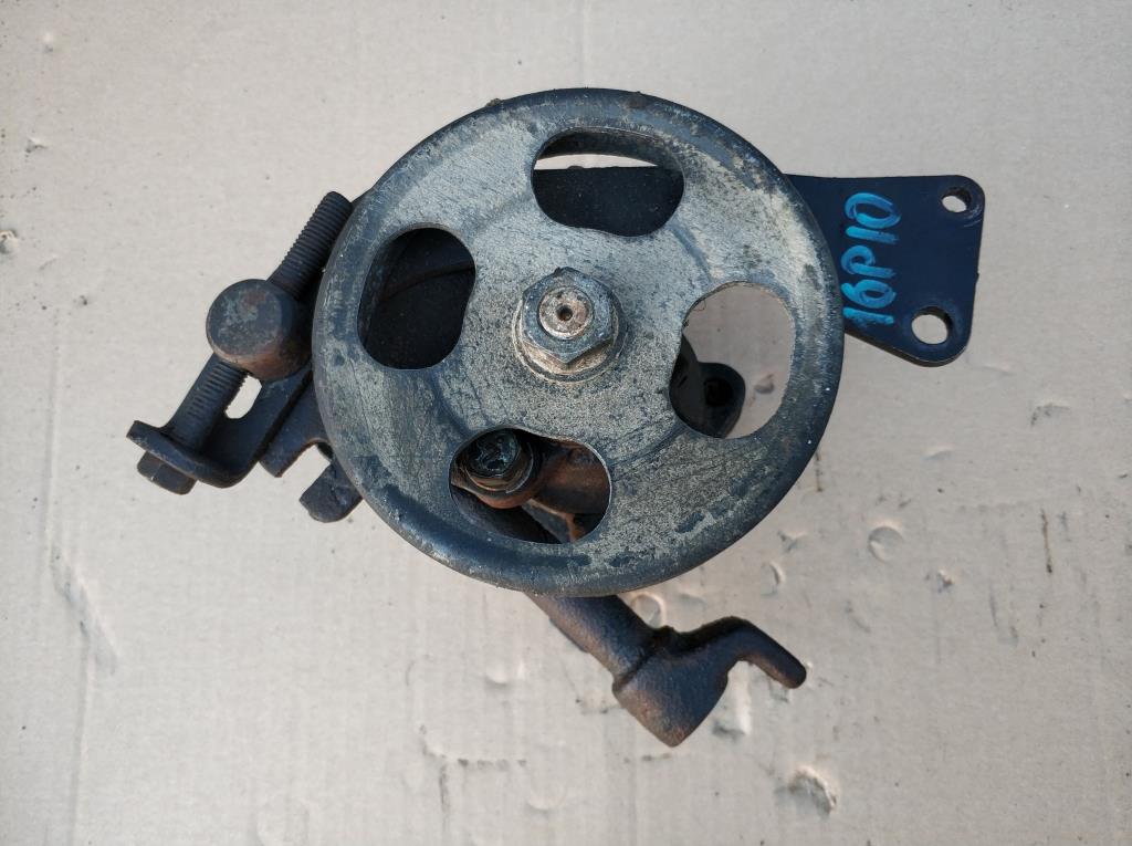 NISSAN PRIMERA (P10) 1990-1996 для Насос гидроусилителя руля (ГУР)