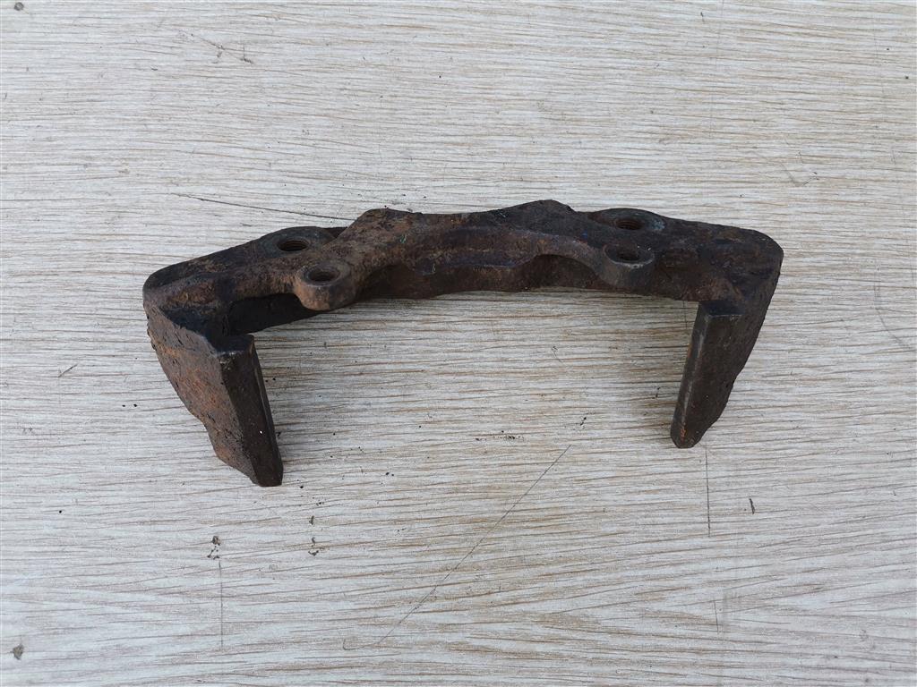 JEEP CHEROKEE (XJ) 1984-1990 для Скоба суппорта передняя