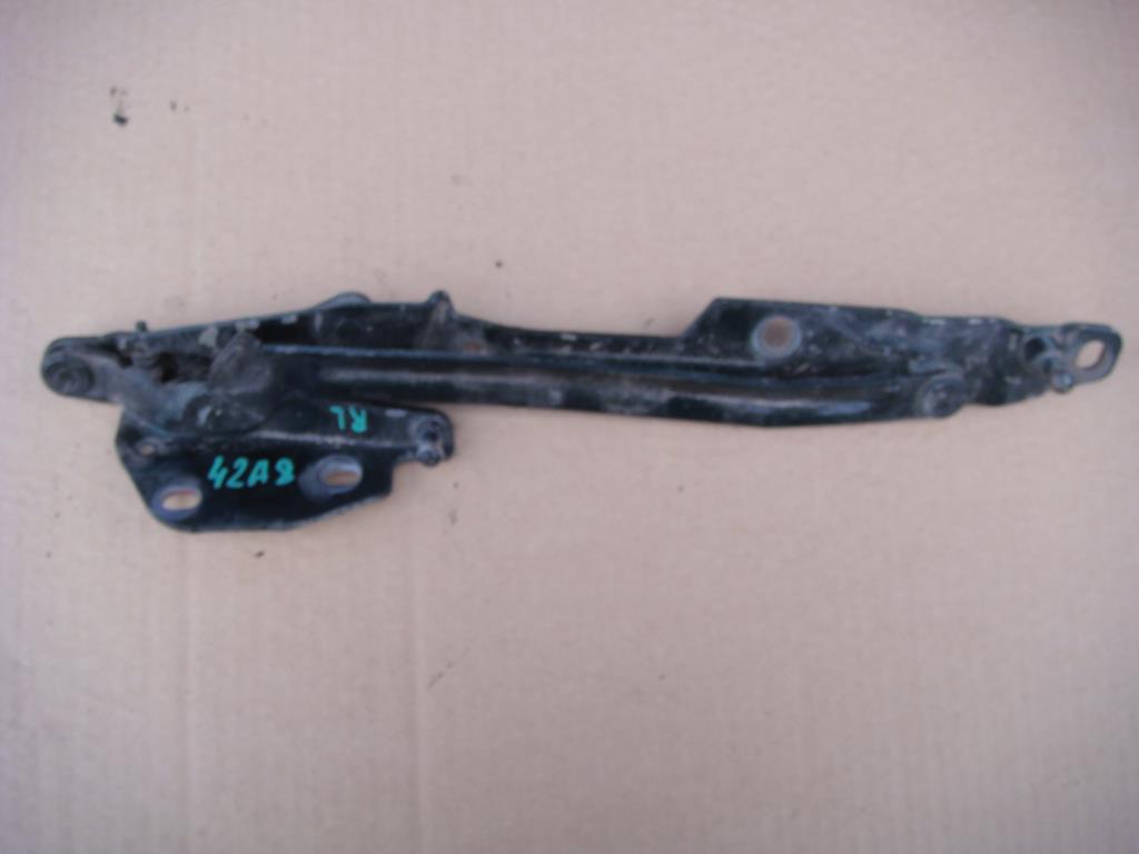 AUDI A8 (D2) 1994-2003 для Петля двери (крышки) багажника левая