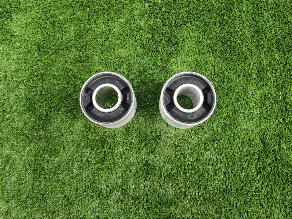 JEEP GRAND CHEROKEE (WK2) 2010- для Сайлентблок