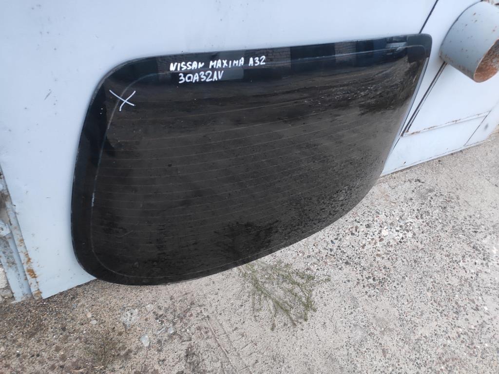 NISSAN MAXIMA (A32) 1994-2000 для Стекло заднее