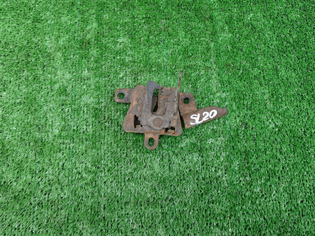 SUBARU LEGACY (B11) 1994-1998 для Замок капота