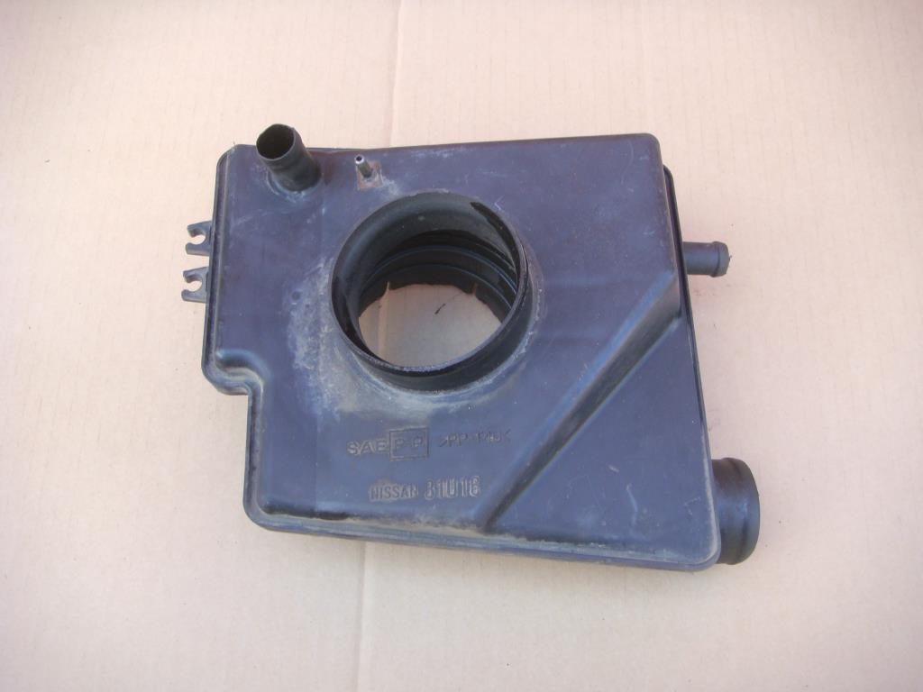 NISSAN CEFIRO (A32) 1994-1999 для Резонатор воздушного фильтра