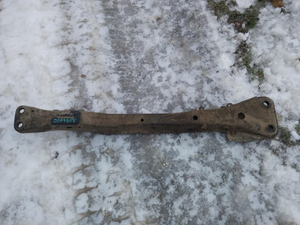 NISSAN CEFIRO (A33) 1999-2006 для Балка продольная (лыжа)