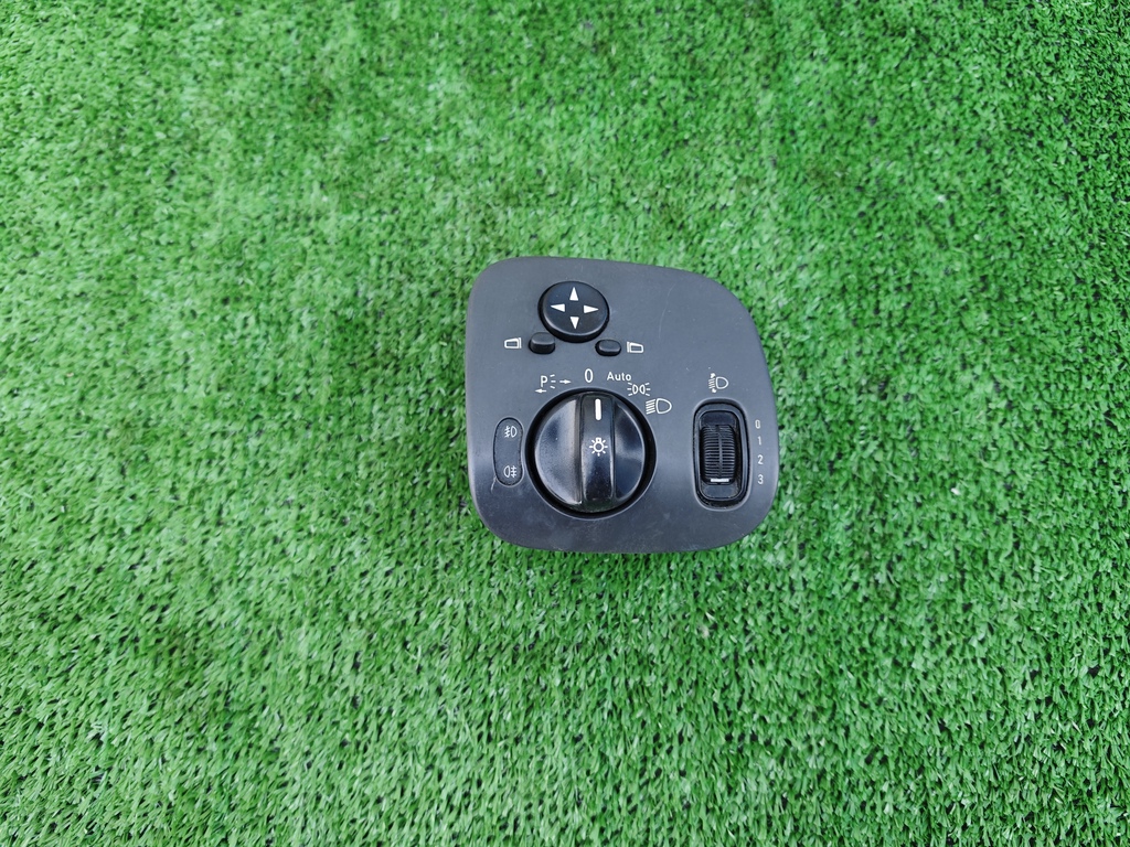 MERCEDES-BENZ W203 2000-2006 для Блок управления светом