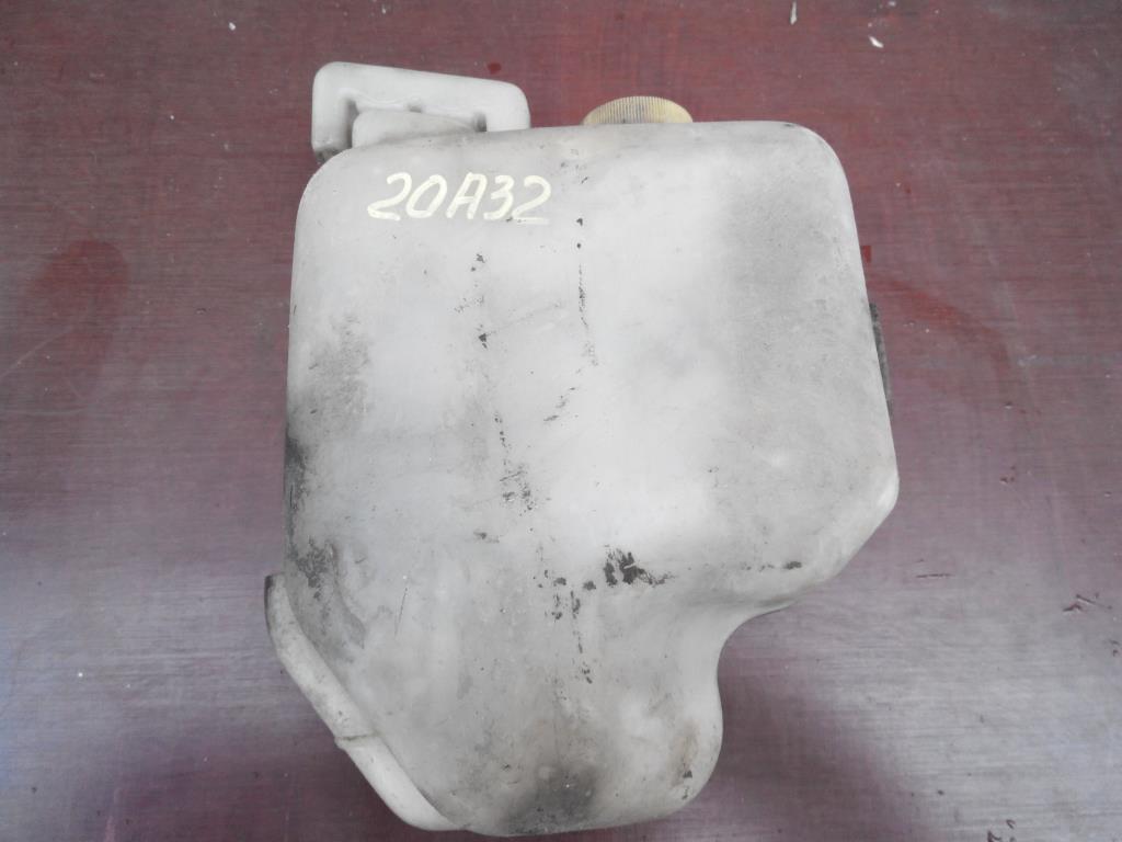 NISSAN CEFIRO (A32) 1994-1999 для Бачок расширительный