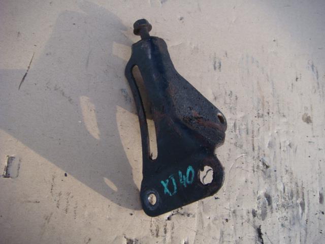 JEEP CHEROKEE (XJ) 1984-1990 для Кронштейн насоса ГУР