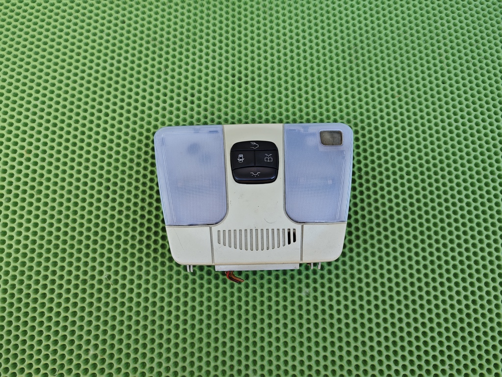 MERCEDES-BENZ W210 1995-2000 для Плафон освещения салона